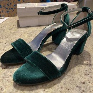 New green velvet heels